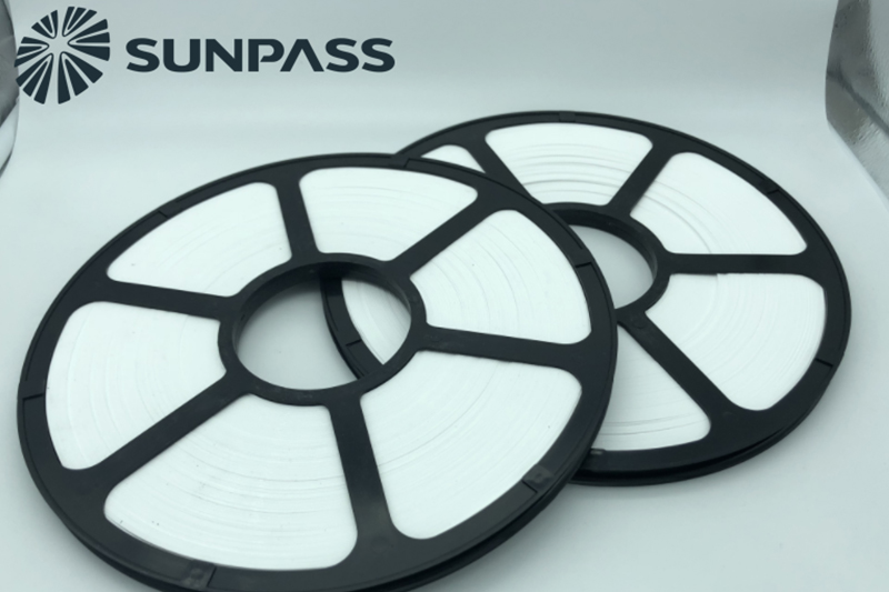 De Maleisische klanten bestelden 600 stuks PTFE-tape voor spiraalgewonden pakkingen bij TOP-SEALING